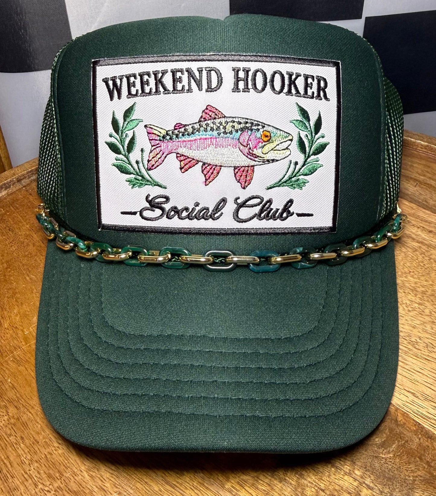 WEEKEND HOOKER