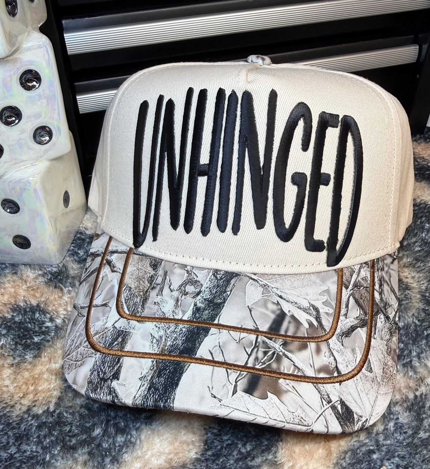 UNHINGED CANVAS
