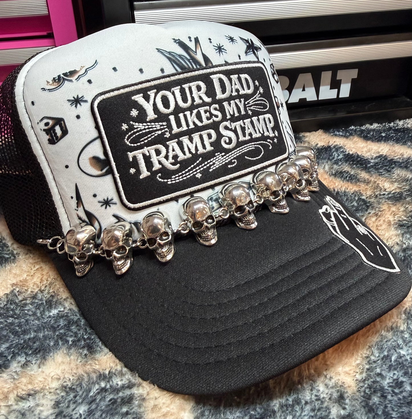 YOUR DAD LIKES MY TRAMP STAMP