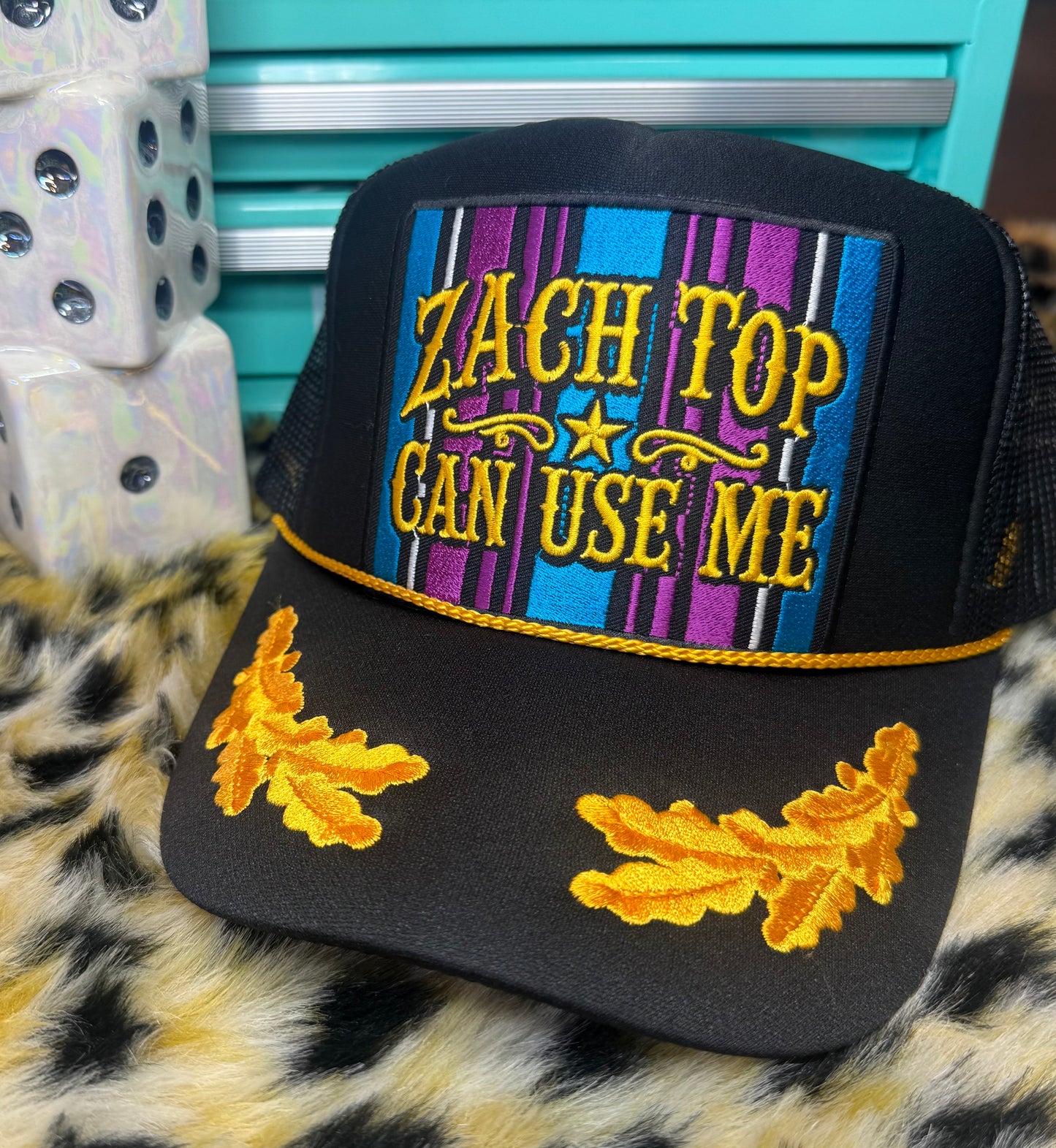 ZACH TOP CAN USE ME