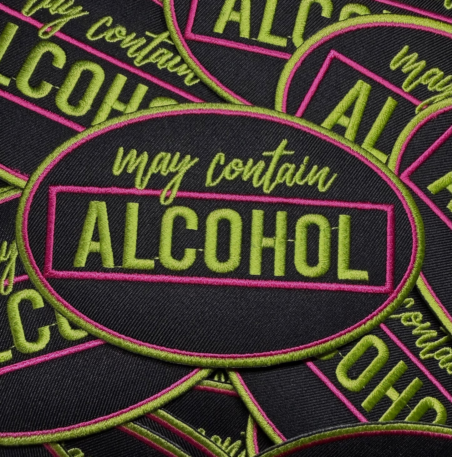 MAY CONTAIN 2 COLORS