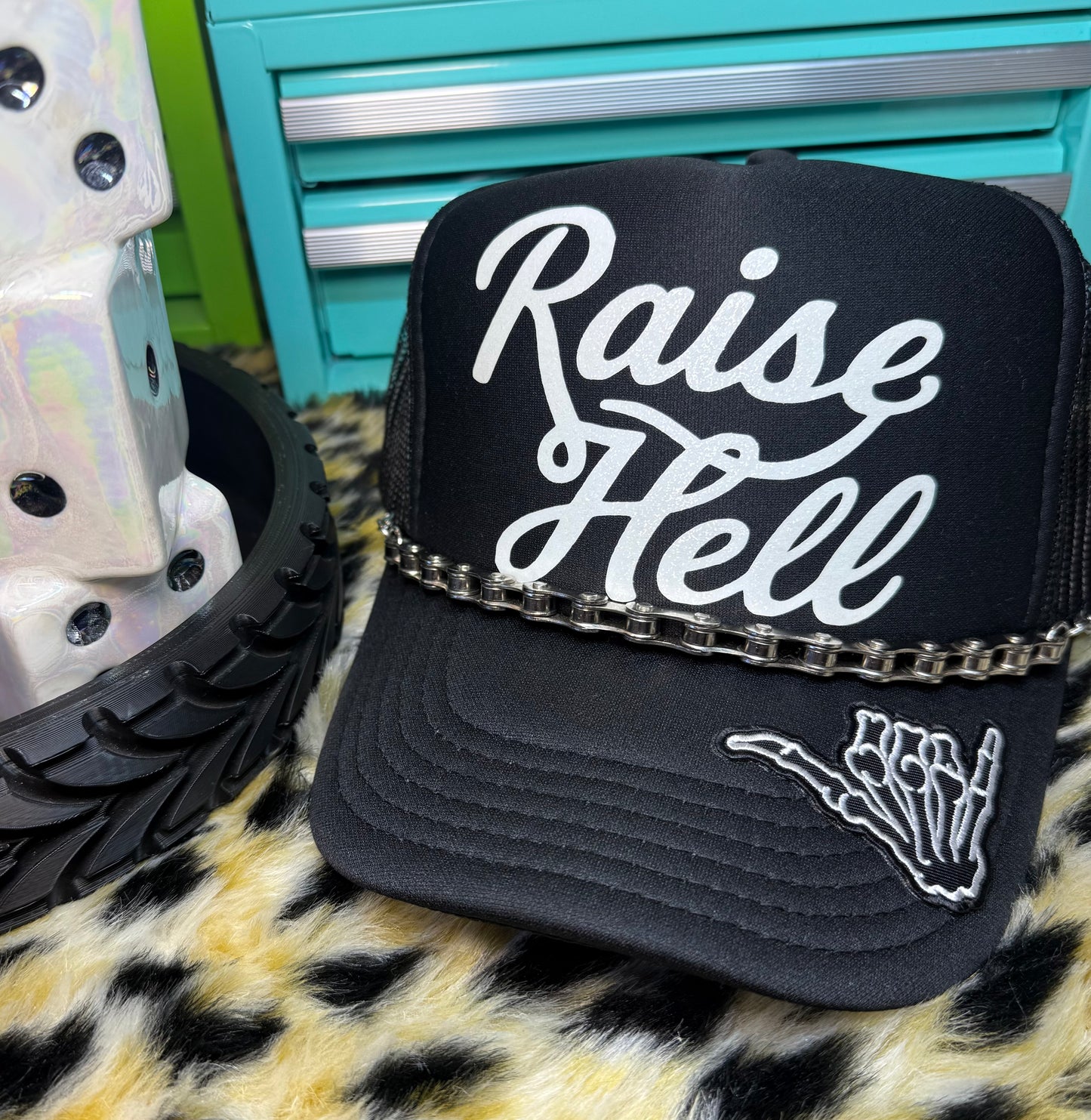 RAISE HELL, BIKE CHAIN