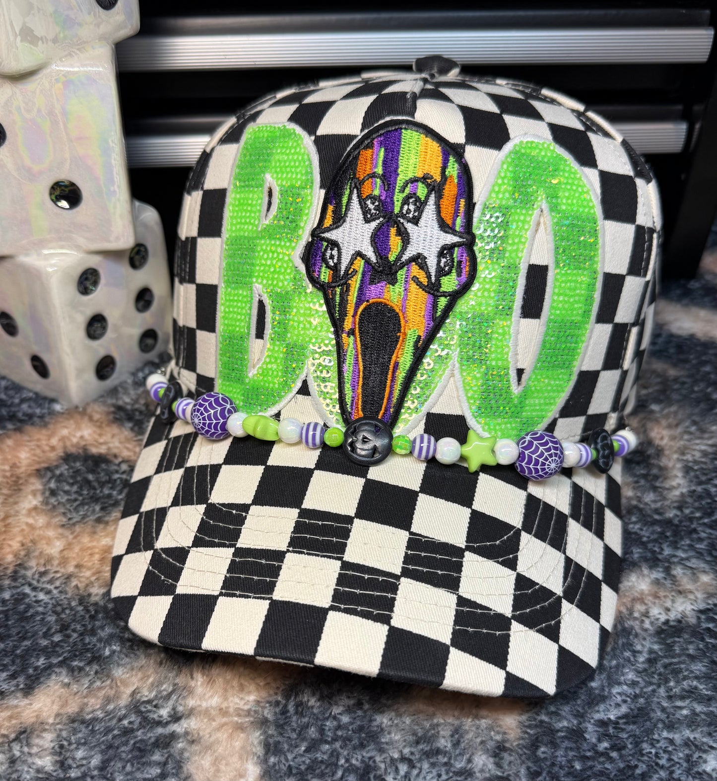 CHECKERED CANVAS SCREAM