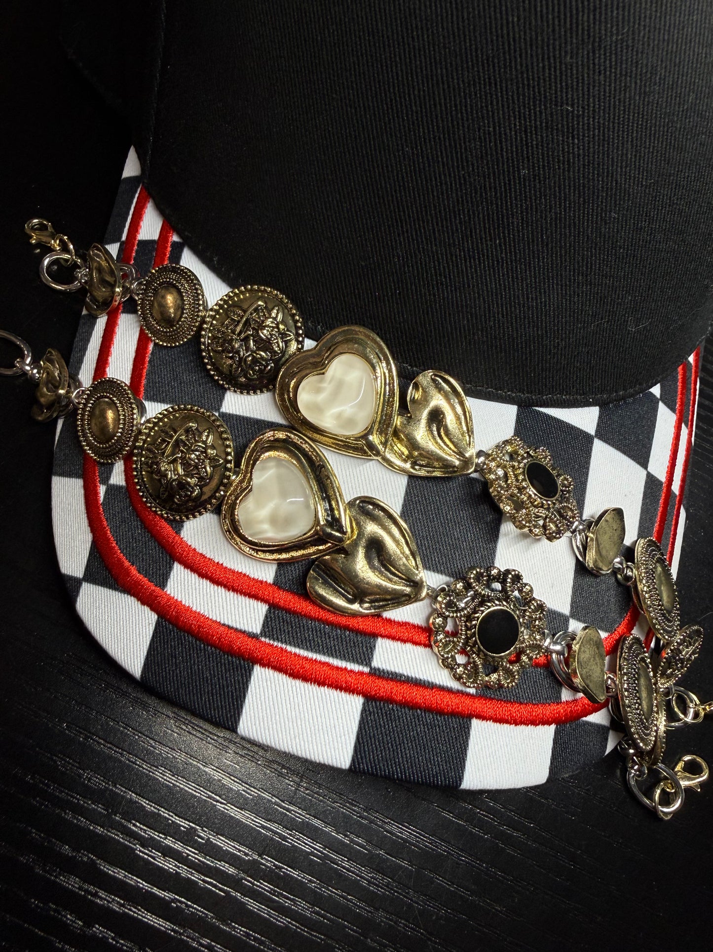 BRONZE HEART CHAIN