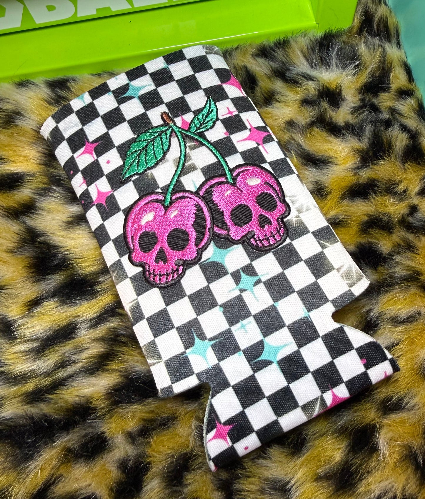 SKULL KOOZIE