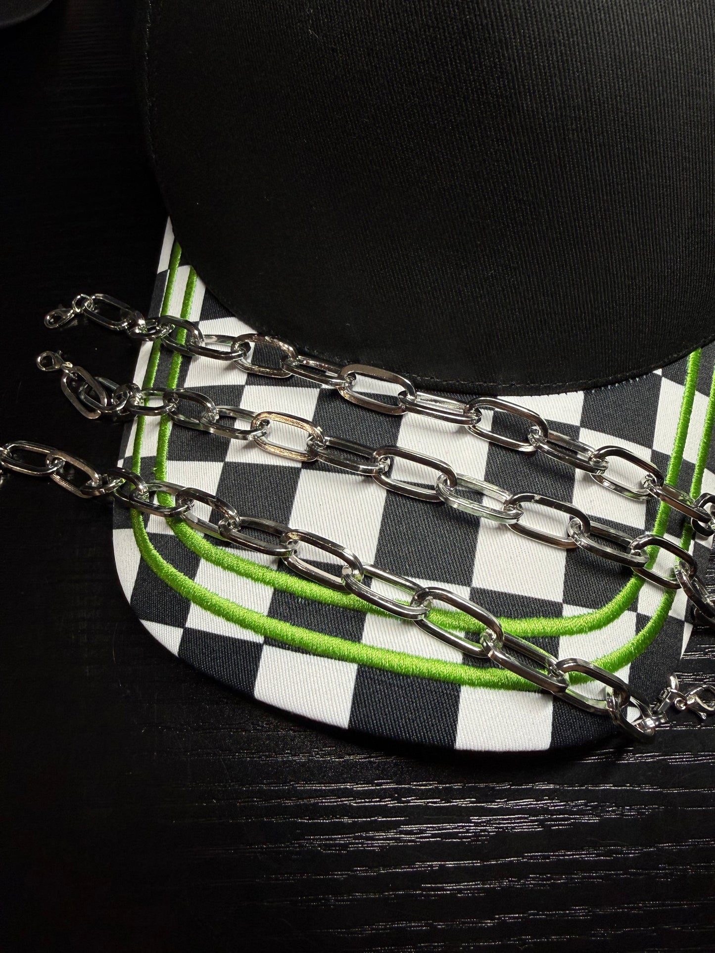 X-LARGE PAPER CLIP CHAIN