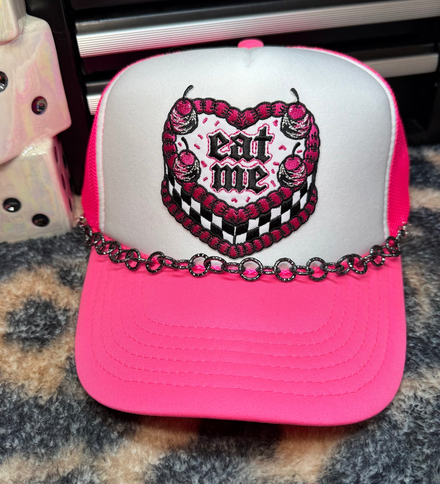 EAT ME