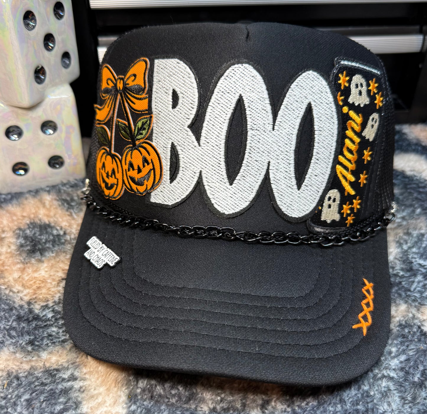 BOO 👻