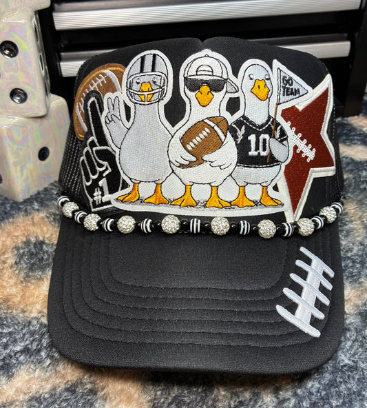 DUCK GAMEDAY HAT
