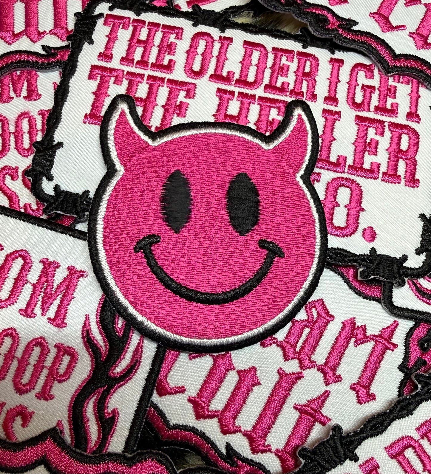 DEVIL SMILEY