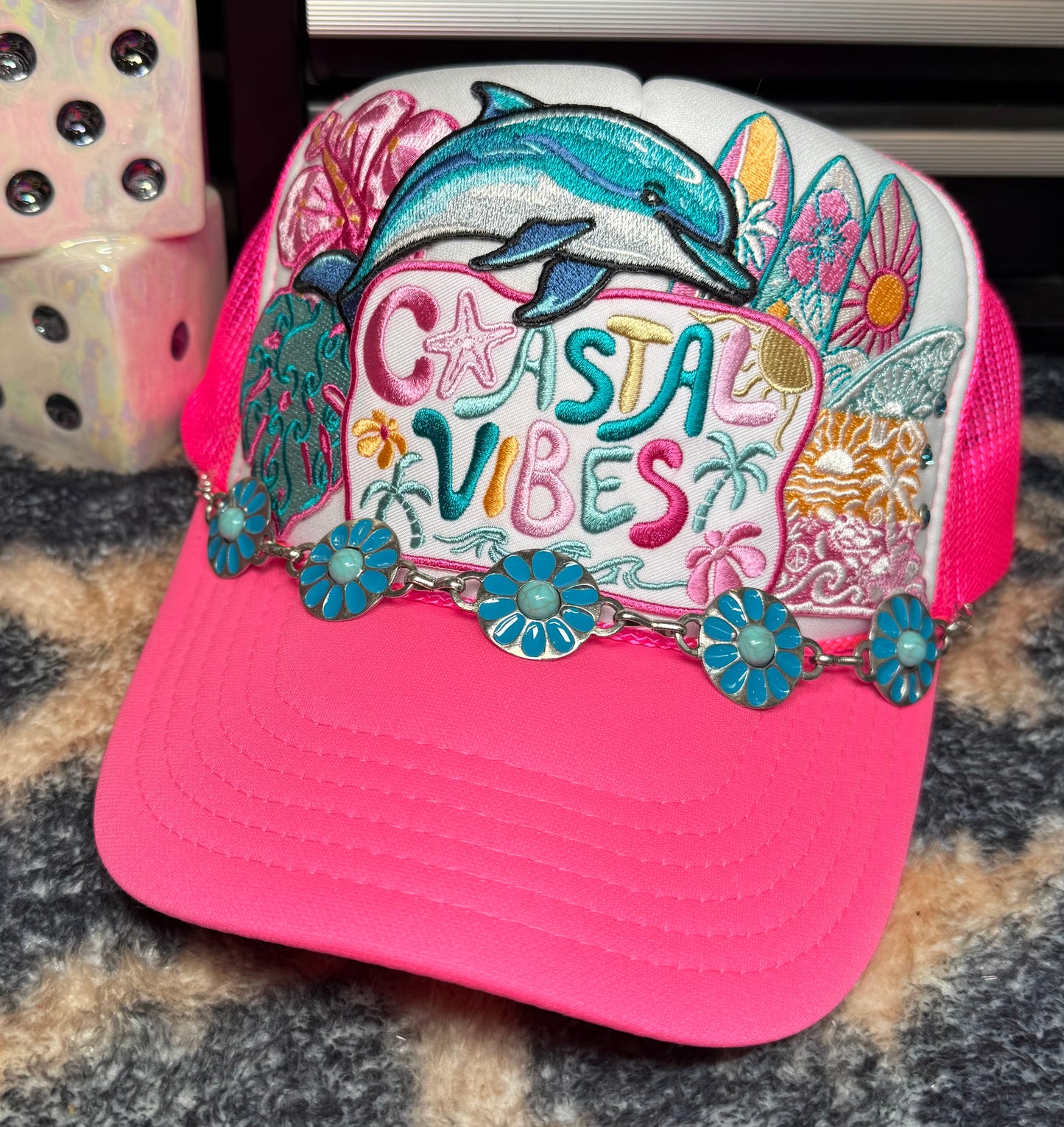 COASTAL VIBES