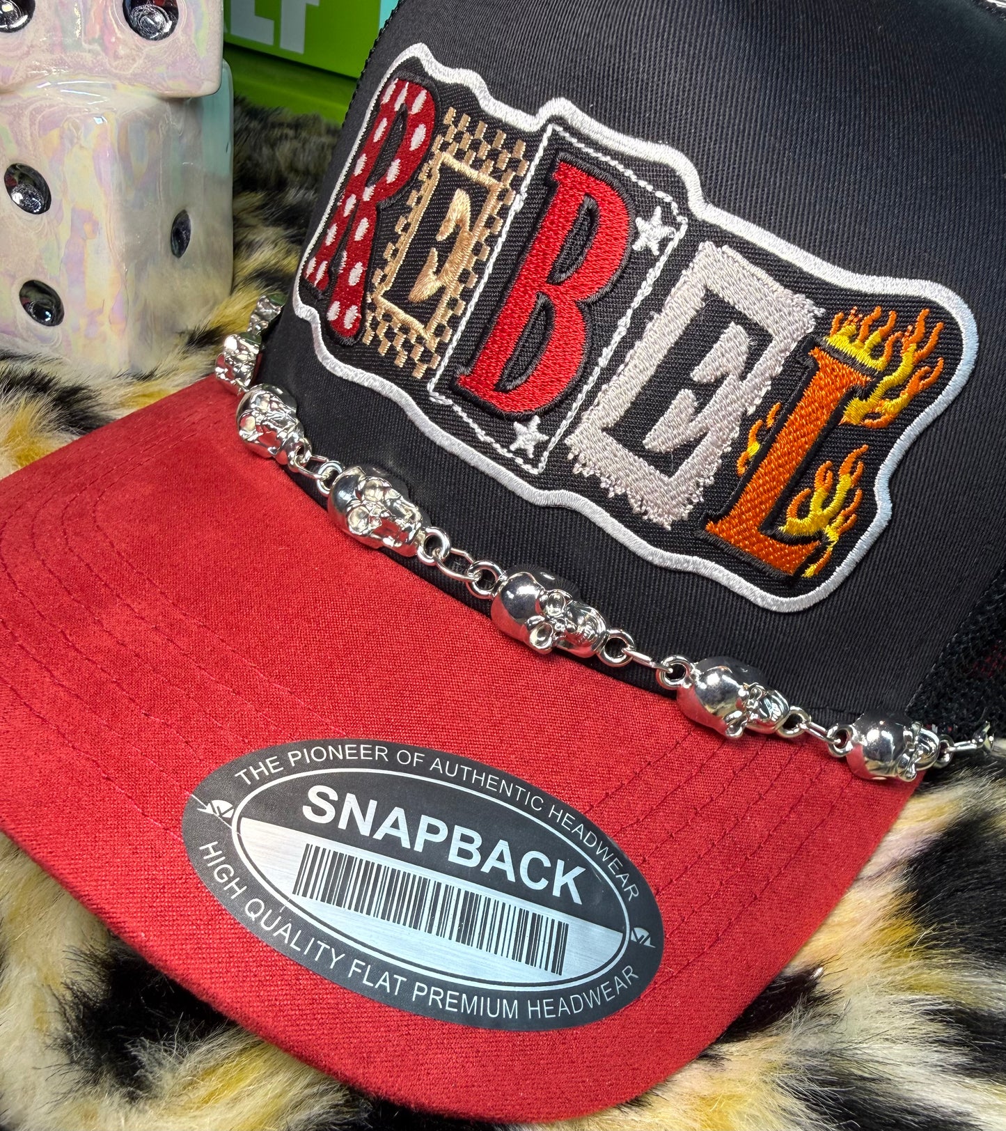 REBEL CANVAS HAT