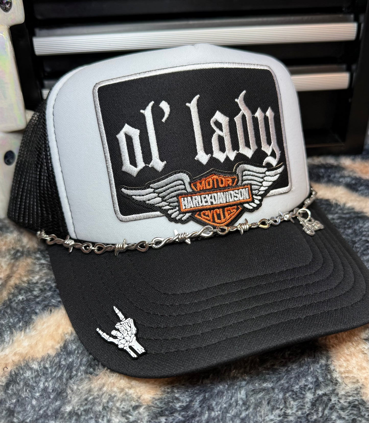 OL LADY