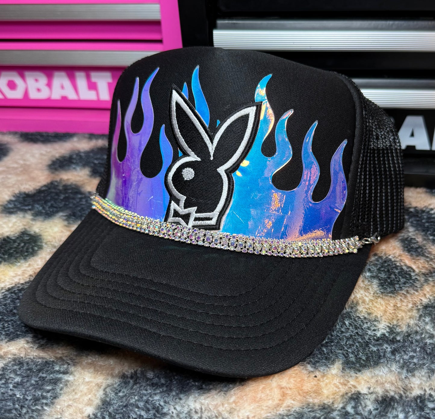 PB HOLOGRAPHIC FLAMES￼