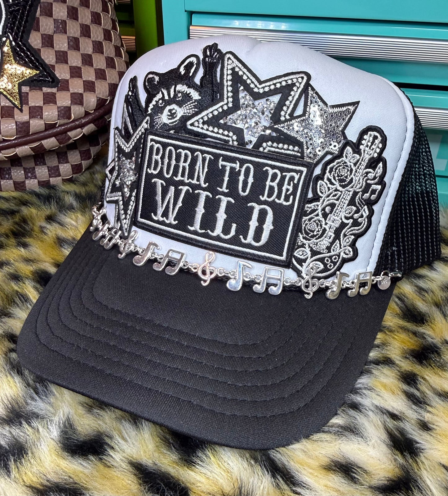 BORN TO BE WILD