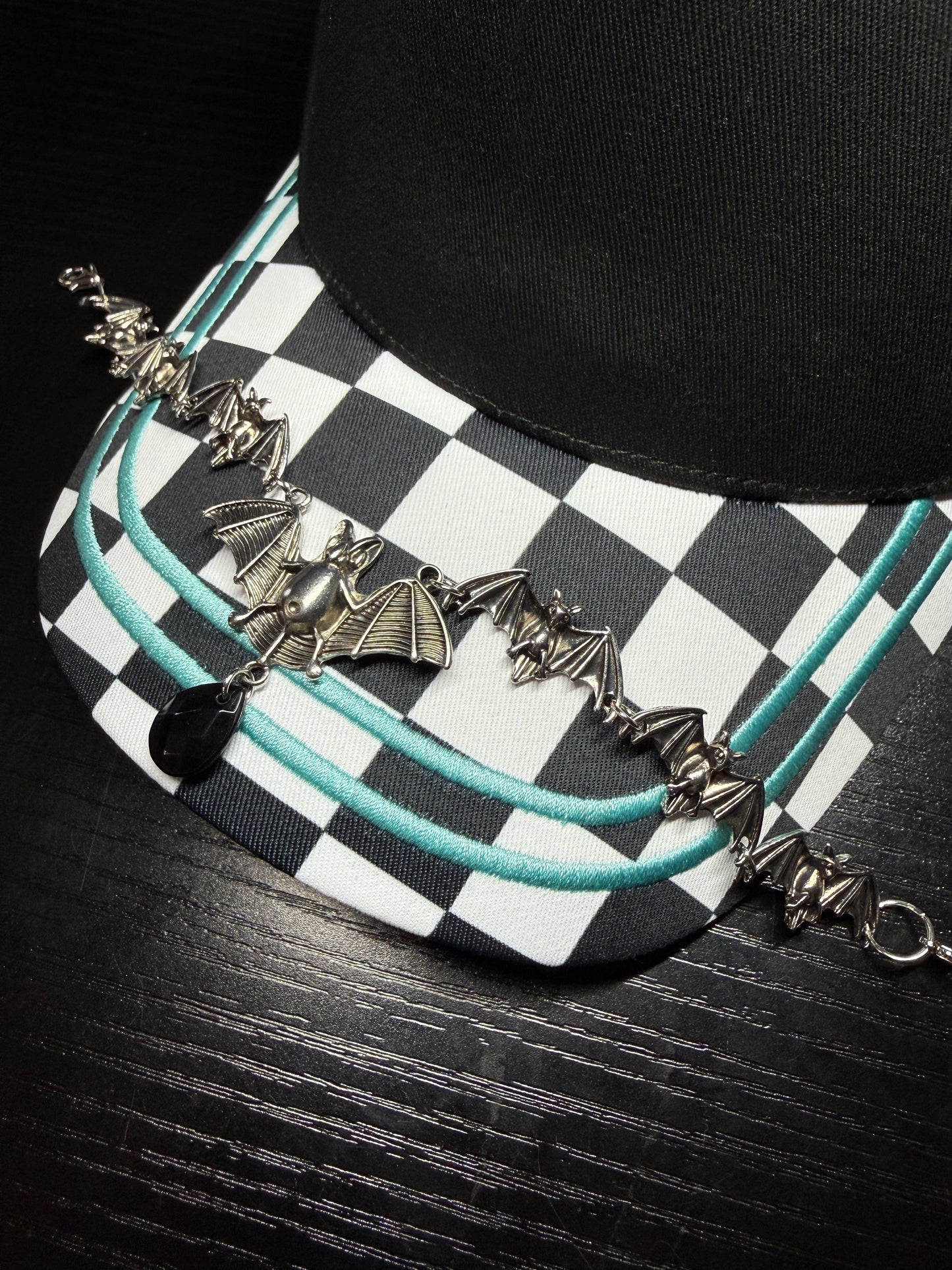 BAT CHAIN